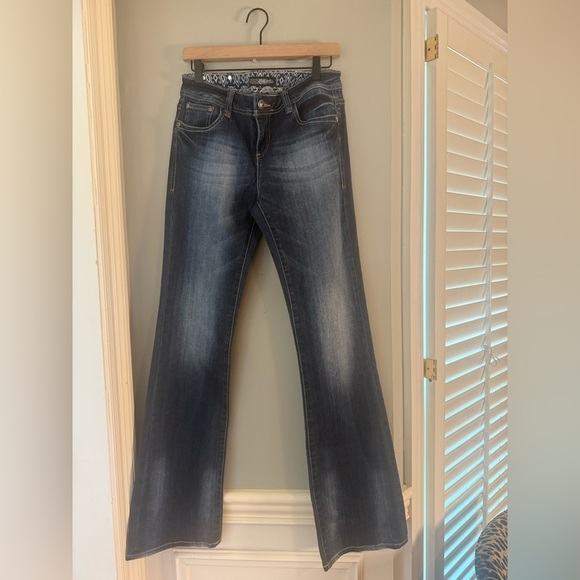 Cello Dark Wash Flare Jeans Juniors 11 - Picture 1 of 10